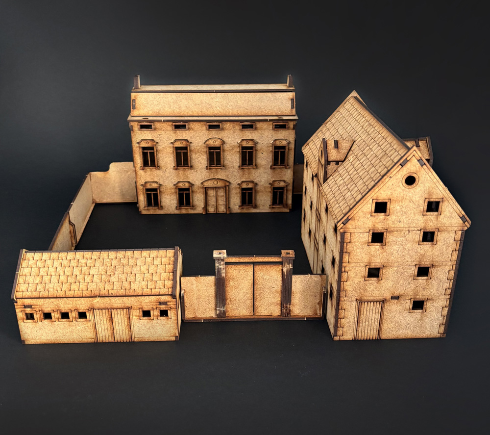 Maquette Italeri Austerlitz 1805 - Bataille De Sokolnitz - Échelle 1/72 Avec Bâtiment MDF Et Figurines