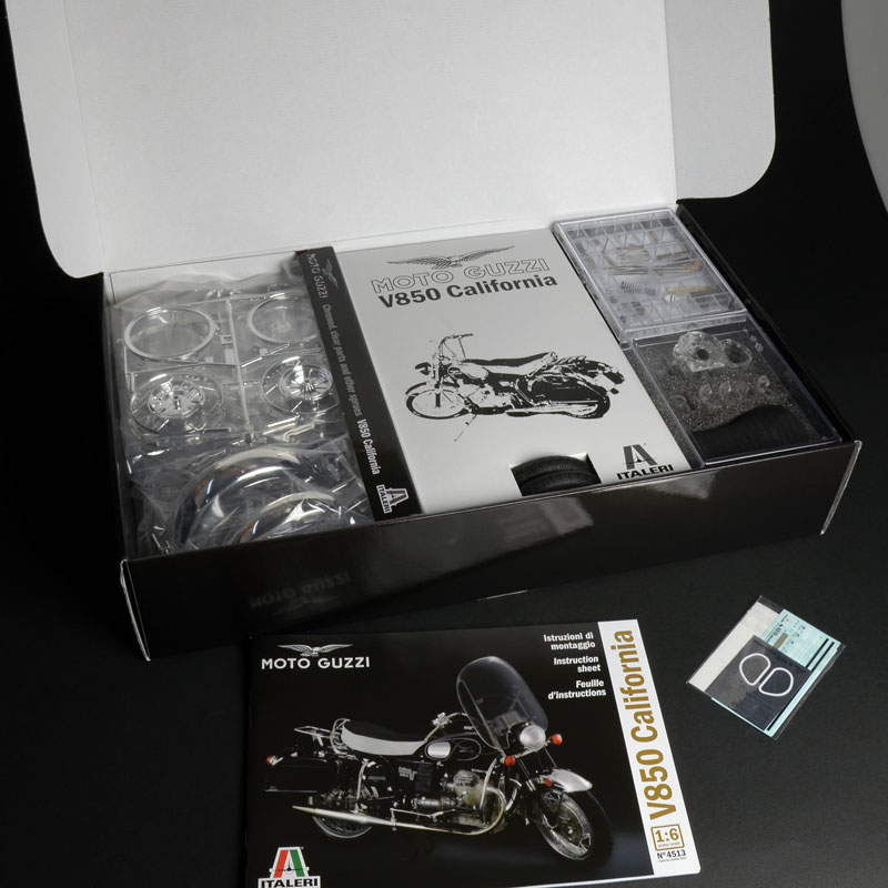 ITALERI - MOTO GUZZI V850 California